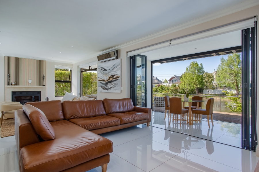 3 Bedroom Property for Sale in Pearl Valley at Val de Vie Western Cape